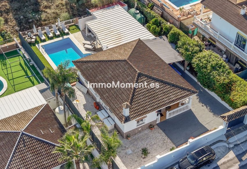 Resale - Detached villa - Inland  - Coín