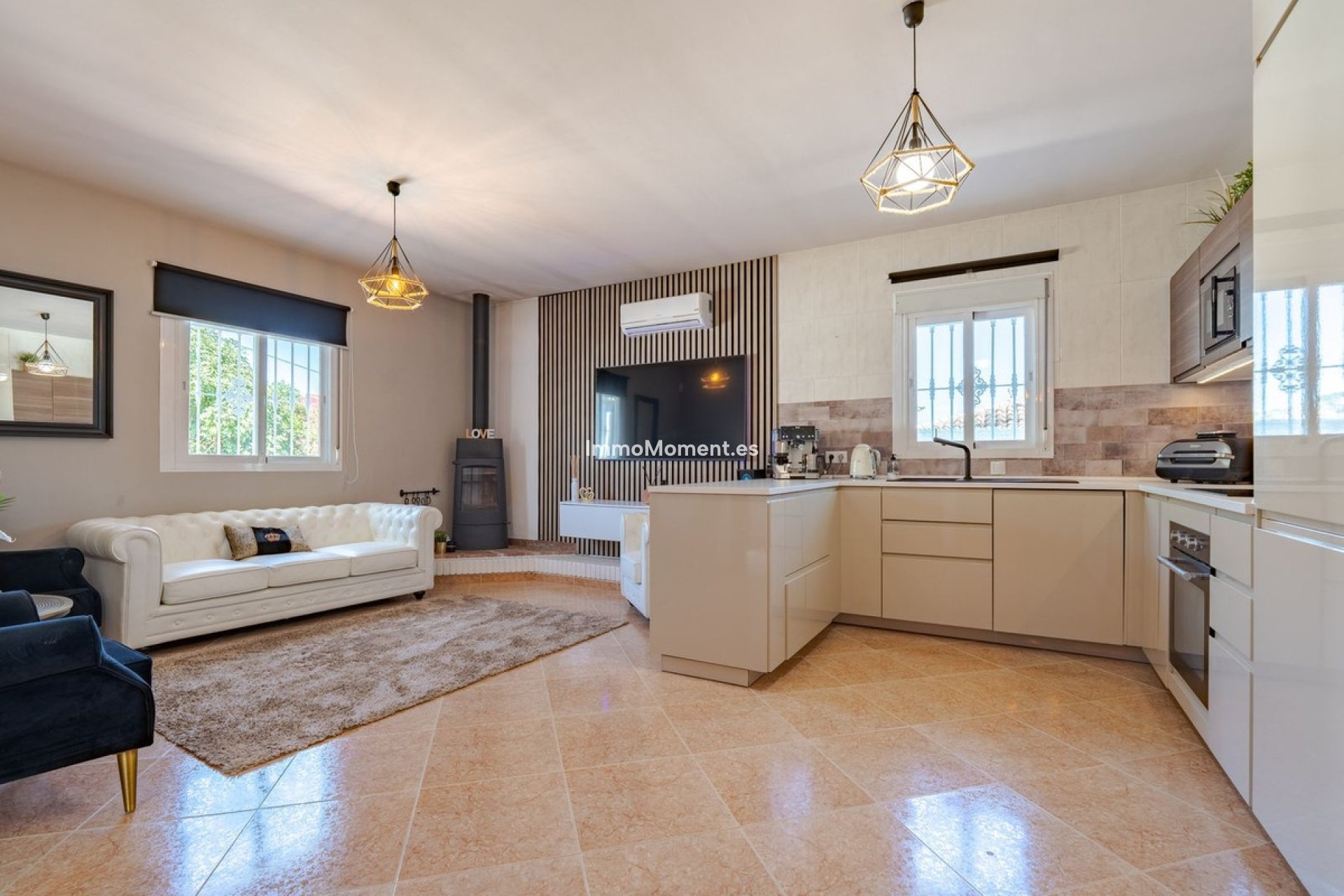 Resale - Detached villa - Inland  - Coín