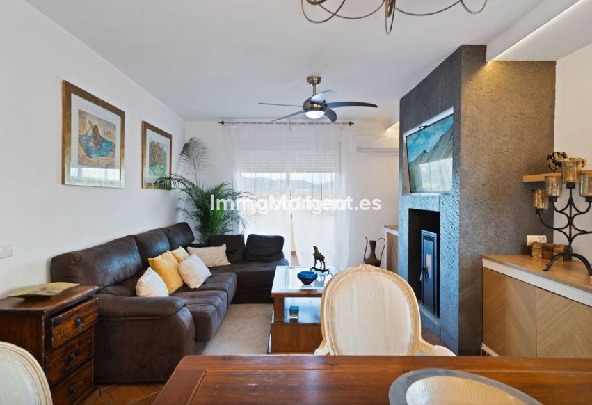Resale - Detached villa - Inland  - Coín