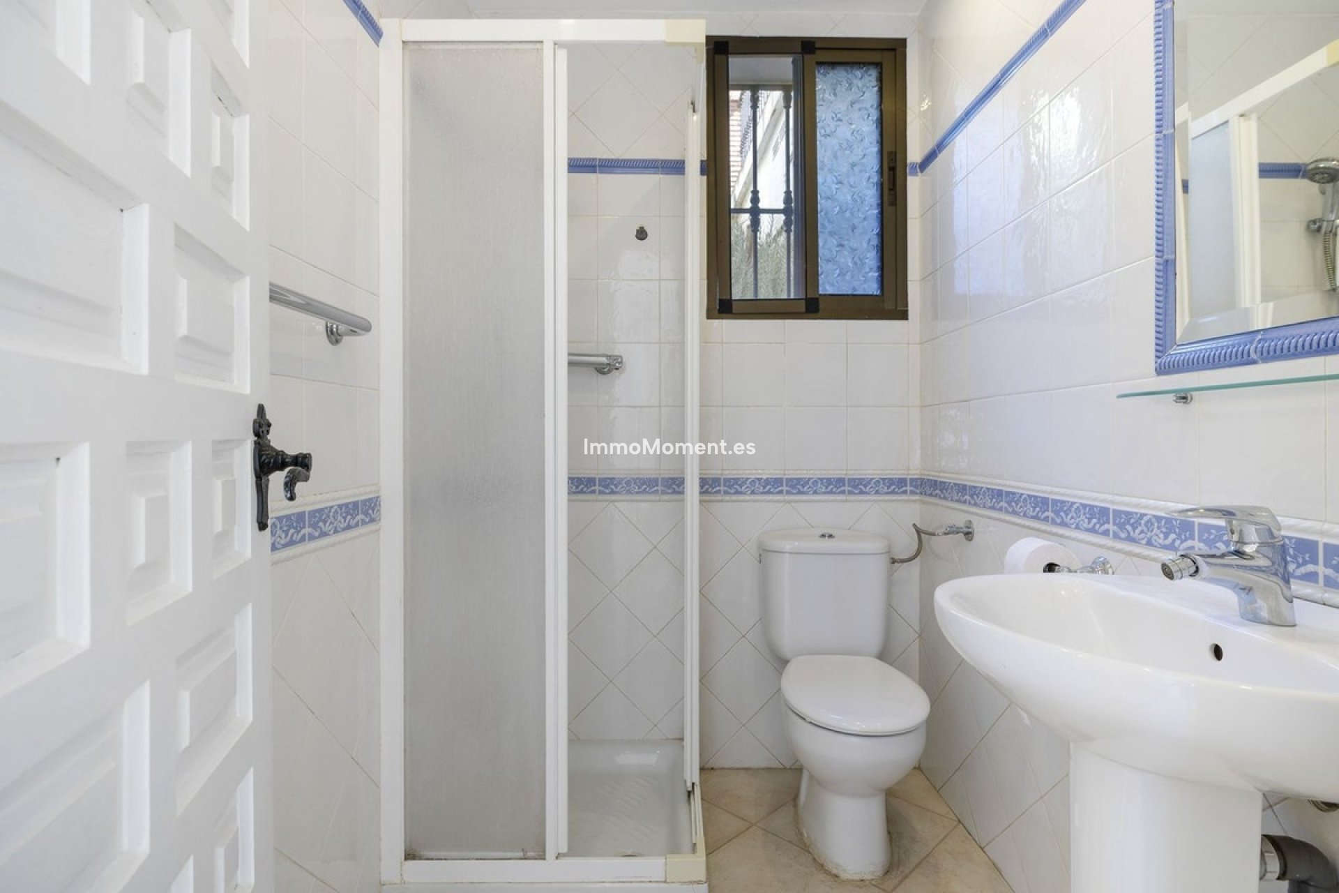 Resale - Detached villa - Inland  - Coín