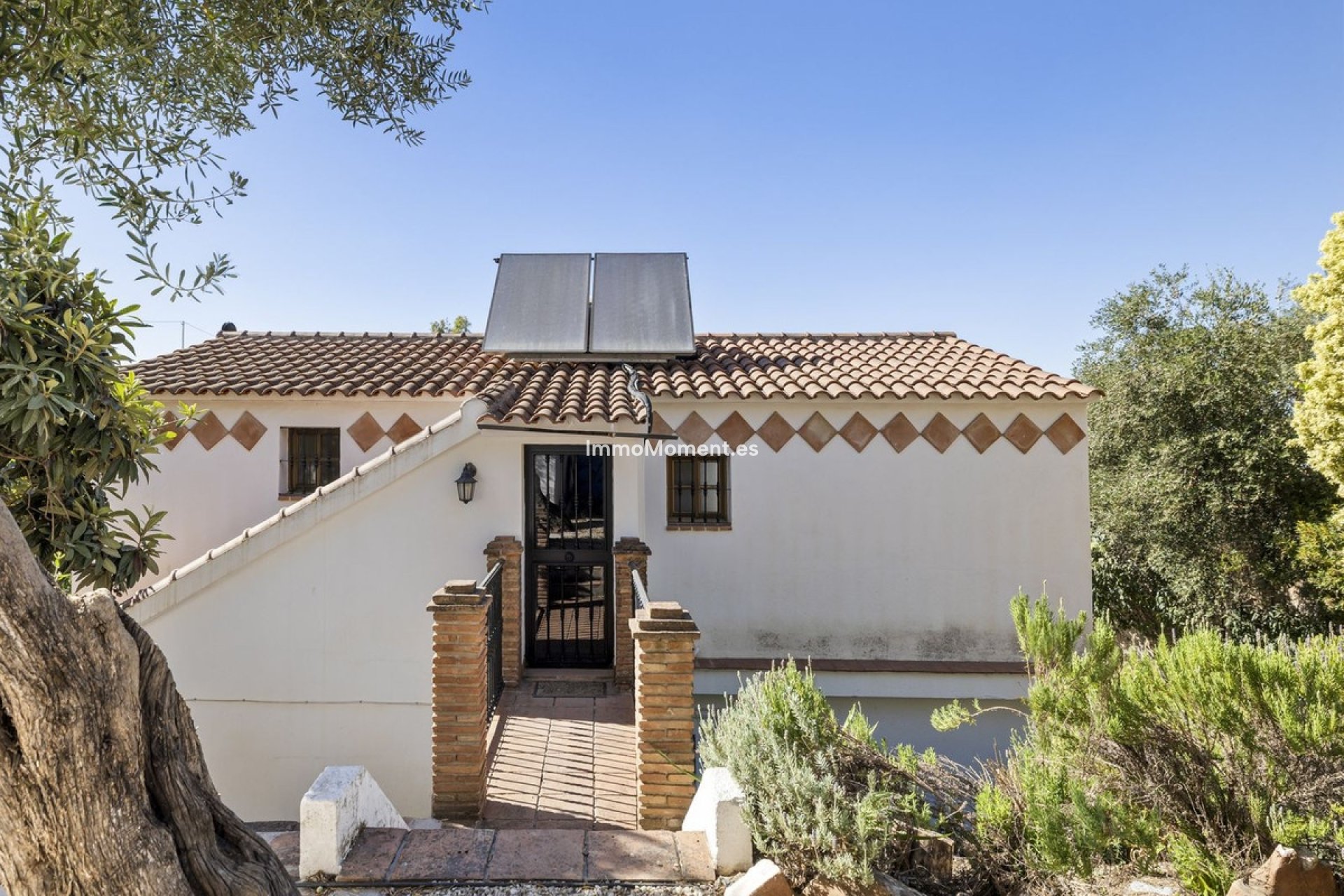 Resale - Detached villa - Inland  - Coín