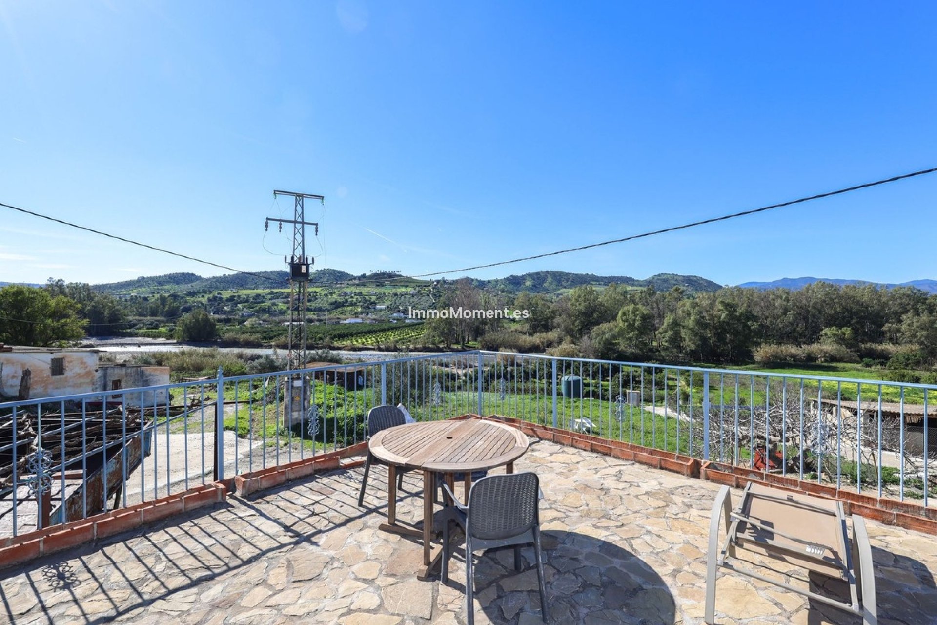 Resale - Detached villa - Inland  - Coín