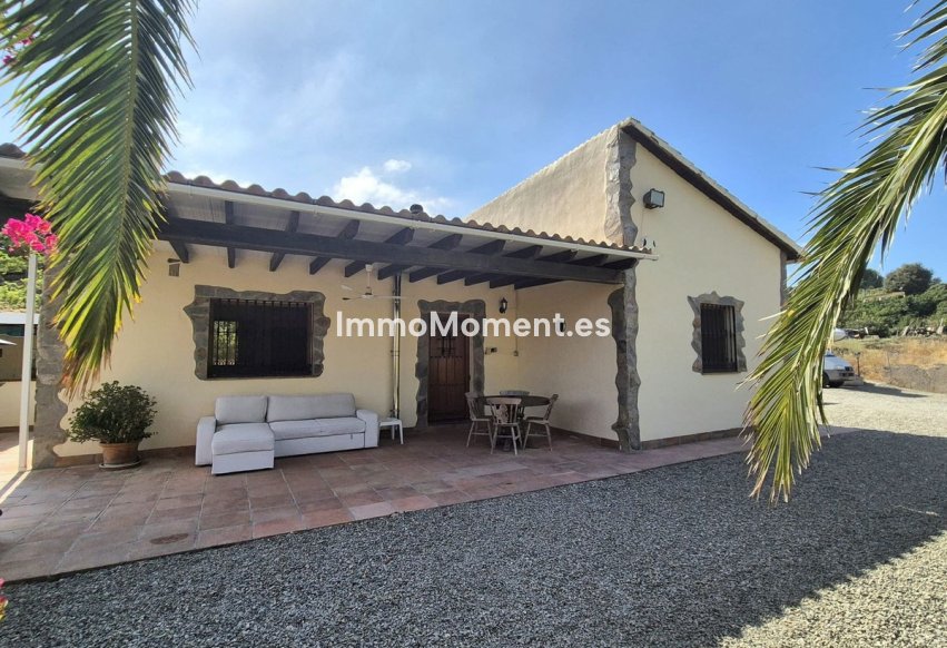 Resale - Detached villa - Inland  - Coín