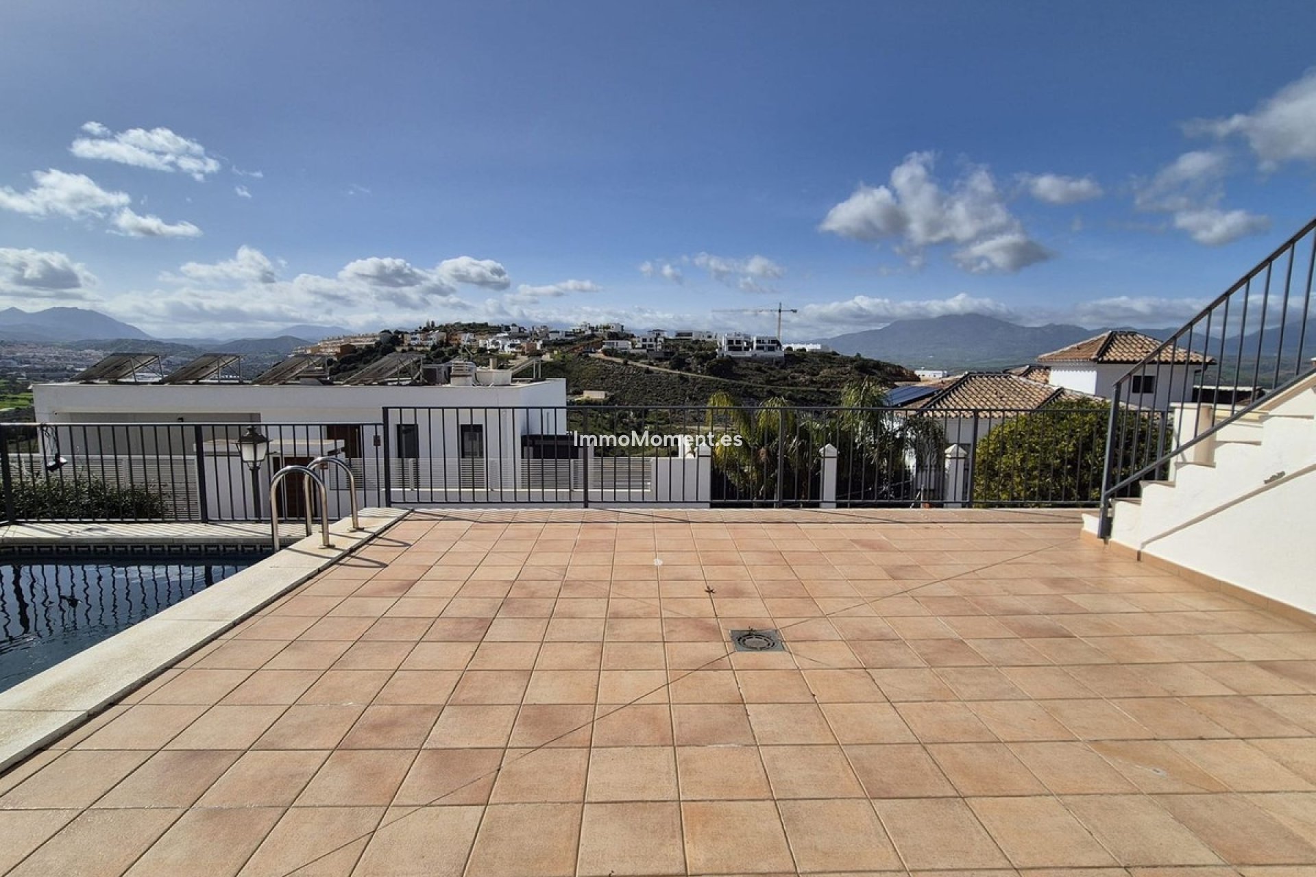Resale - Detached villa - Inland  - Coín