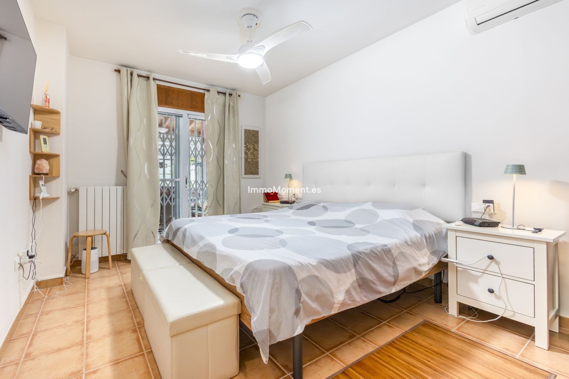 Resale - Detached villa - Inland  - Coín