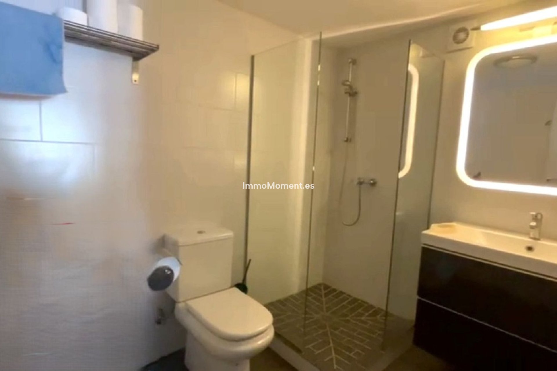 Resale - Detached villa - Inland  - Coín