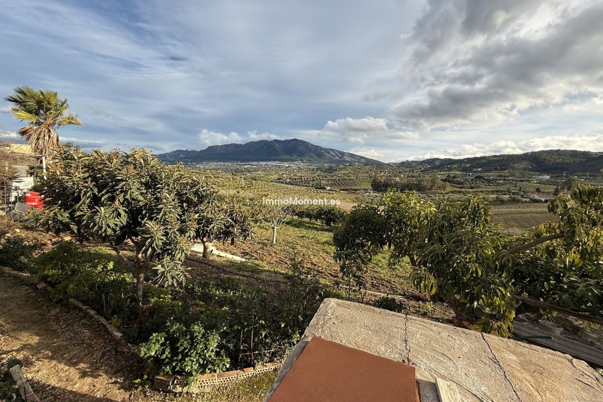 Resale - Detached villa - Inland  - Coín