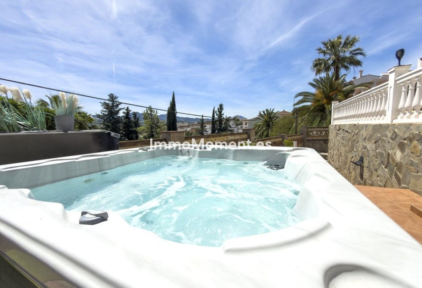 Resale - Detached villa - Inland  - Coín