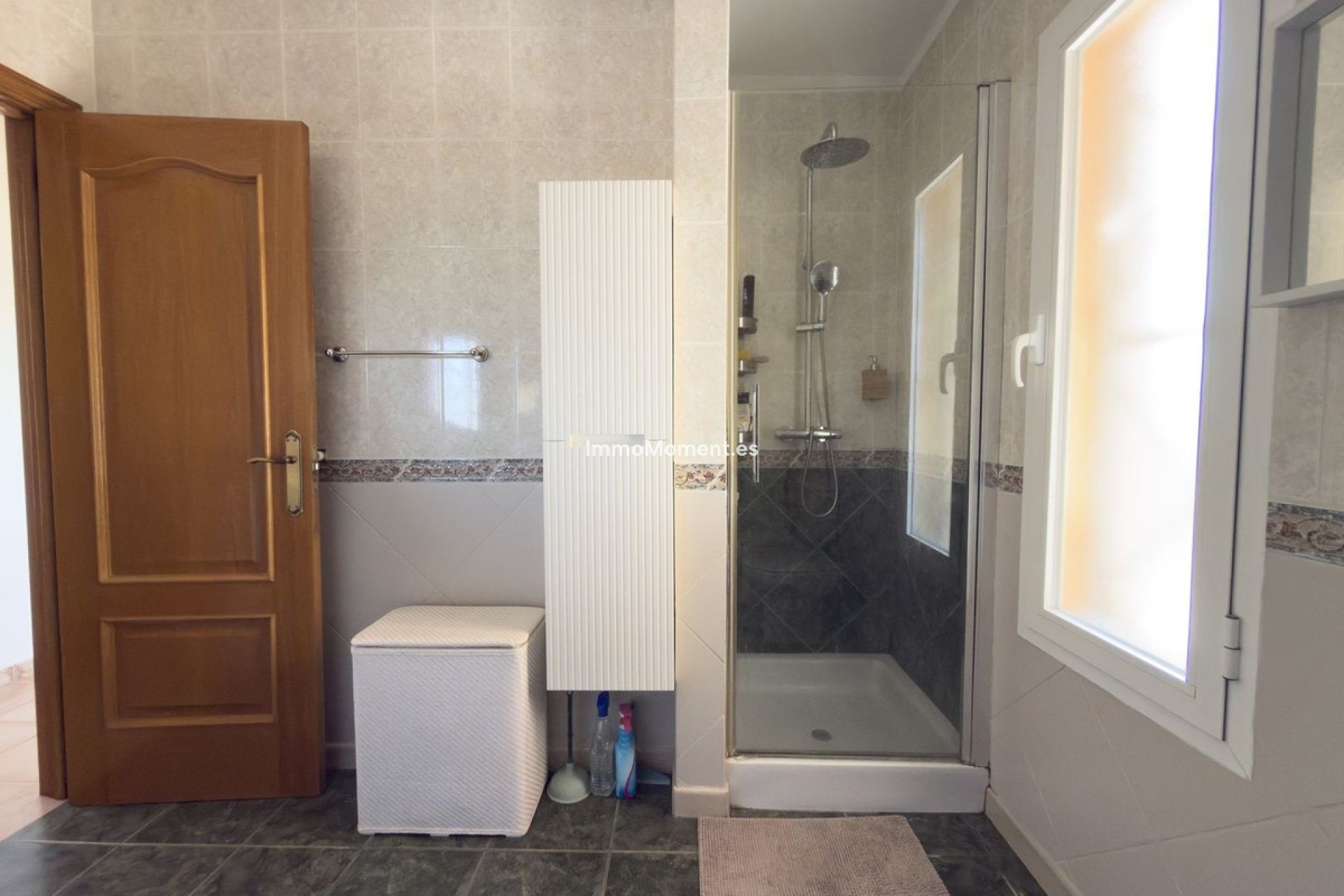 Resale - Detached villa - Inland  - Coín