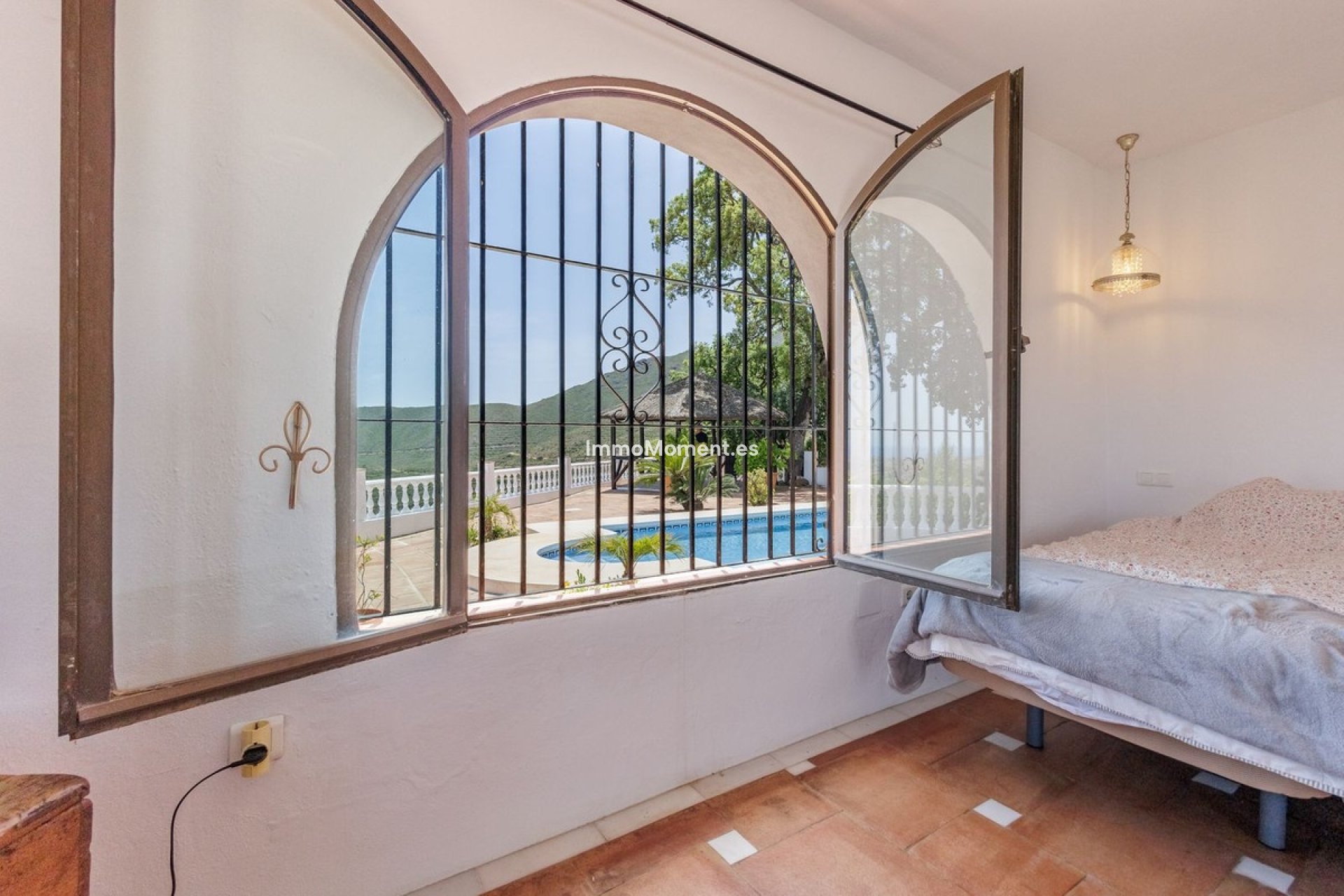 Resale - Detached villa - Inland  - Coín