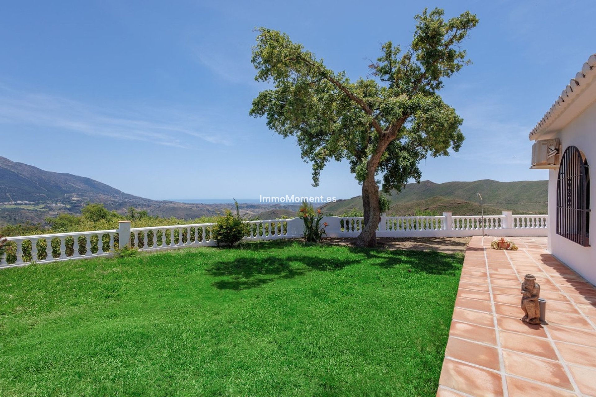 Resale - Detached villa - Inland  - Coín