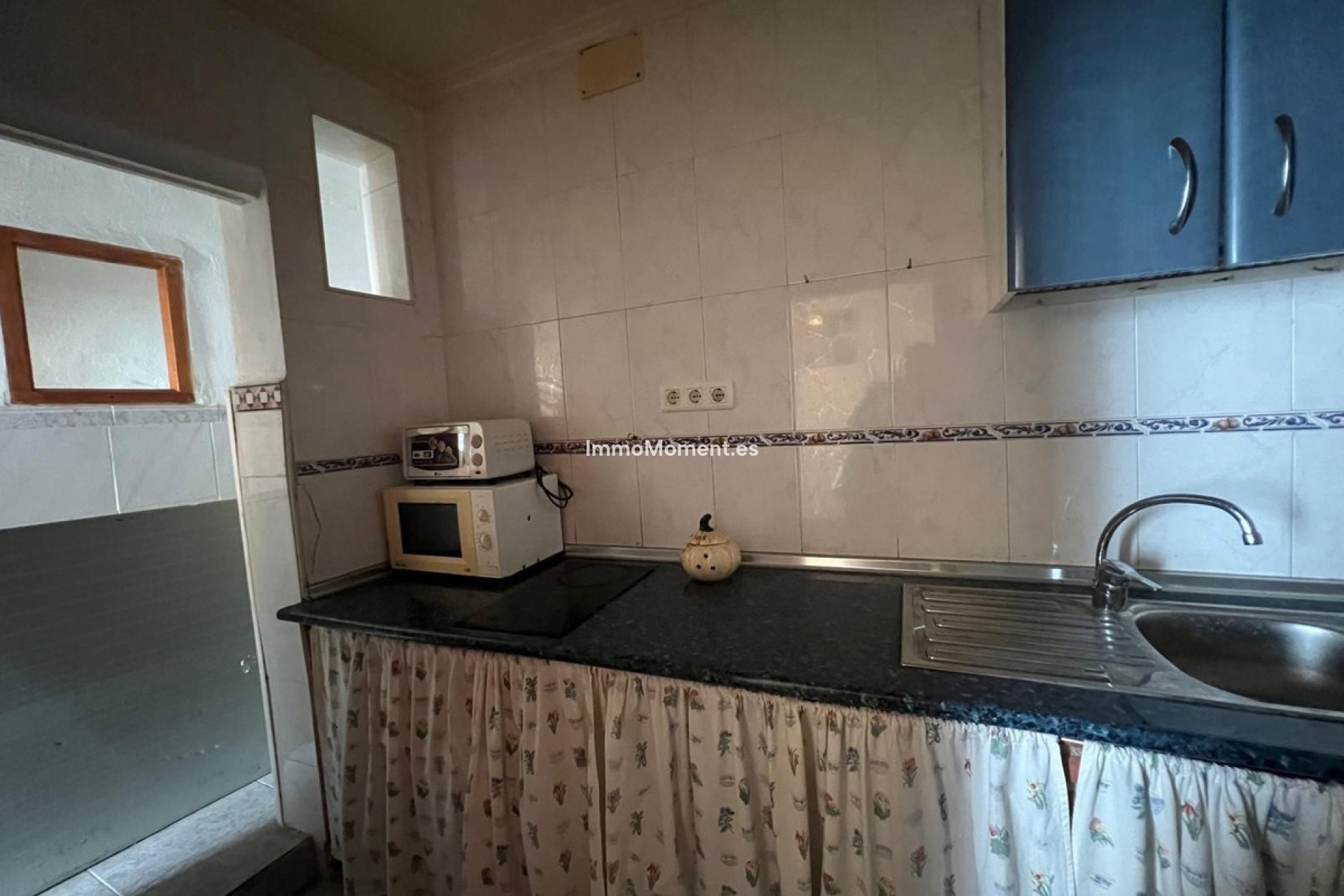 Resale - Detached villa - Inland  - Coín