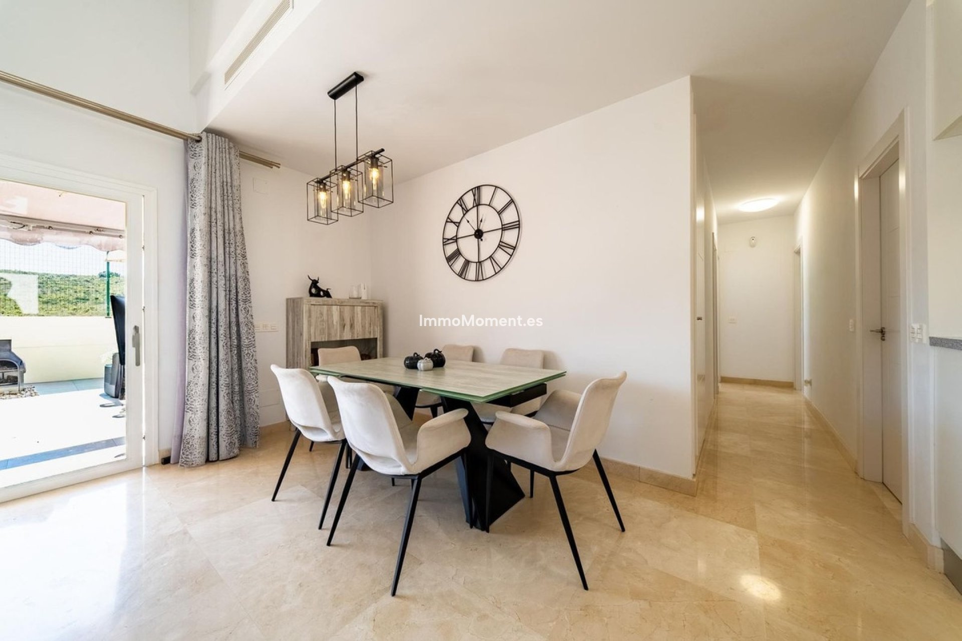 Resale - Detached villa - Inland  - Coín