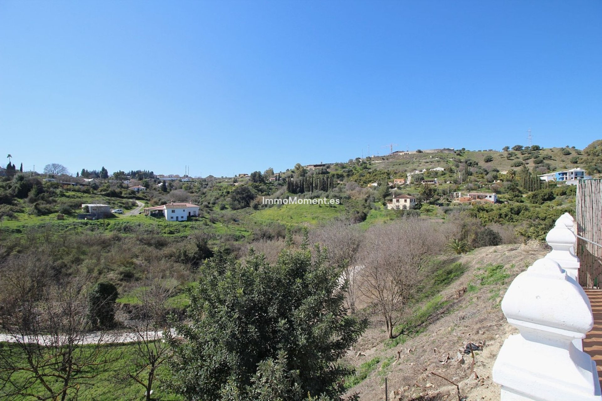 Resale - Detached villa - Inland  - Coín