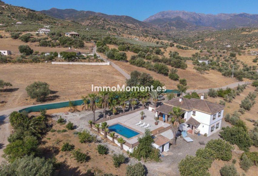 Resale - Detached villa - Inland  - Guaro