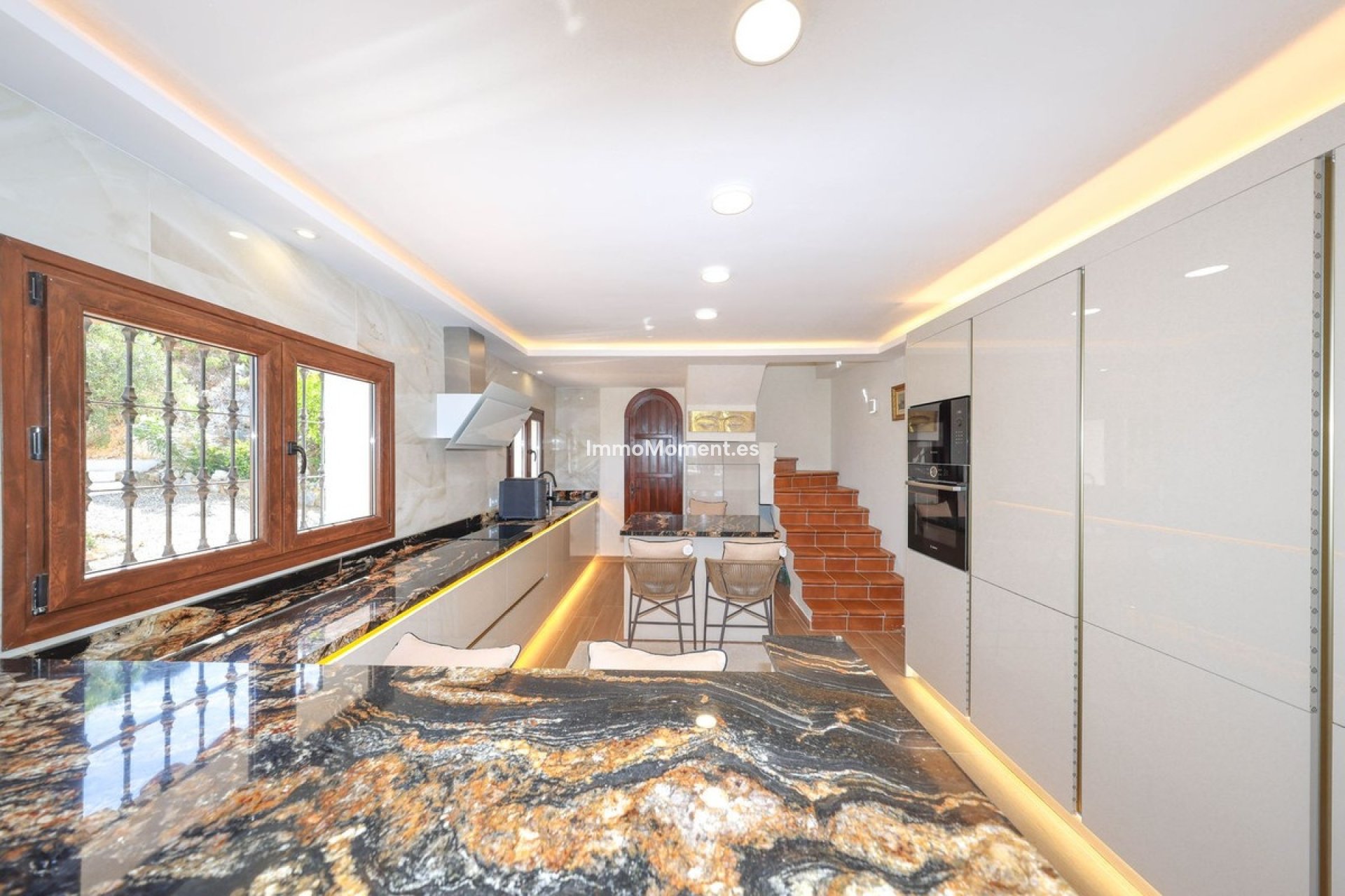 Resale - Detached villa - Inland  - Guaro