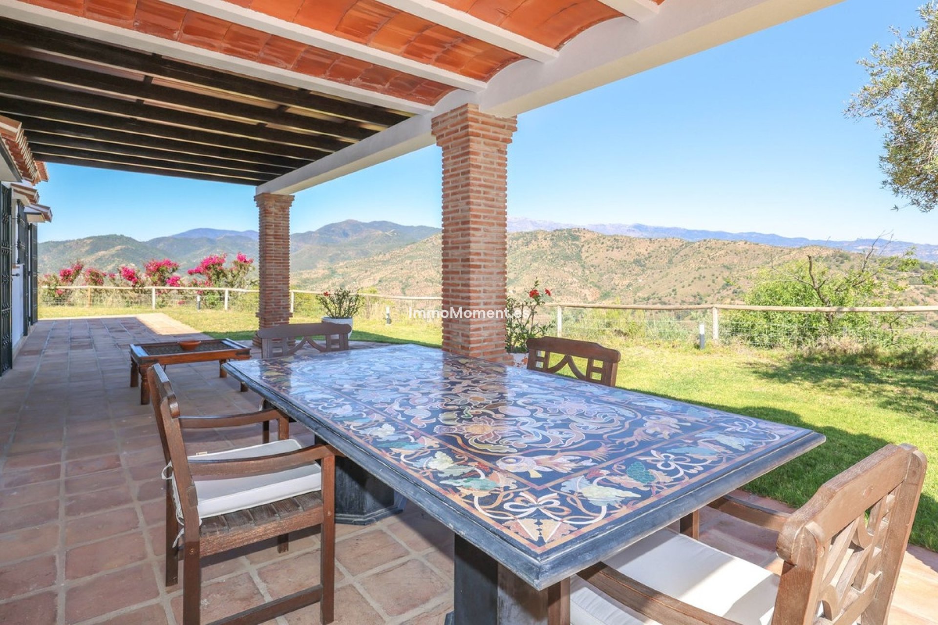 Resale - Detached villa - Inland  - Guaro