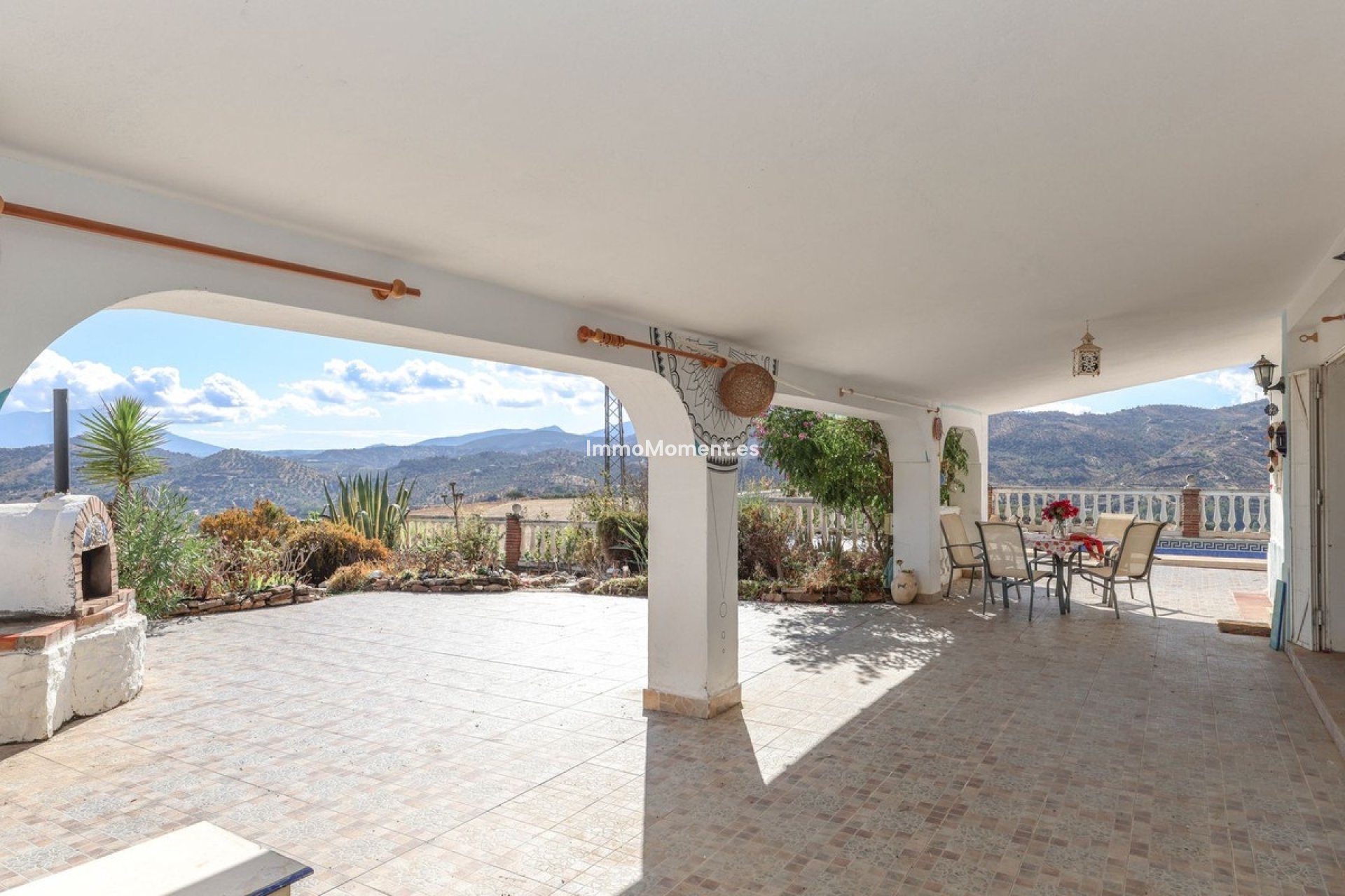 Resale - Detached villa - Inland  - Guaro