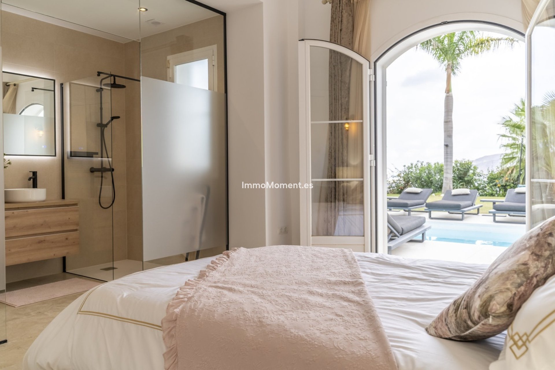 Resale - Detached villa - Inland  - Istán