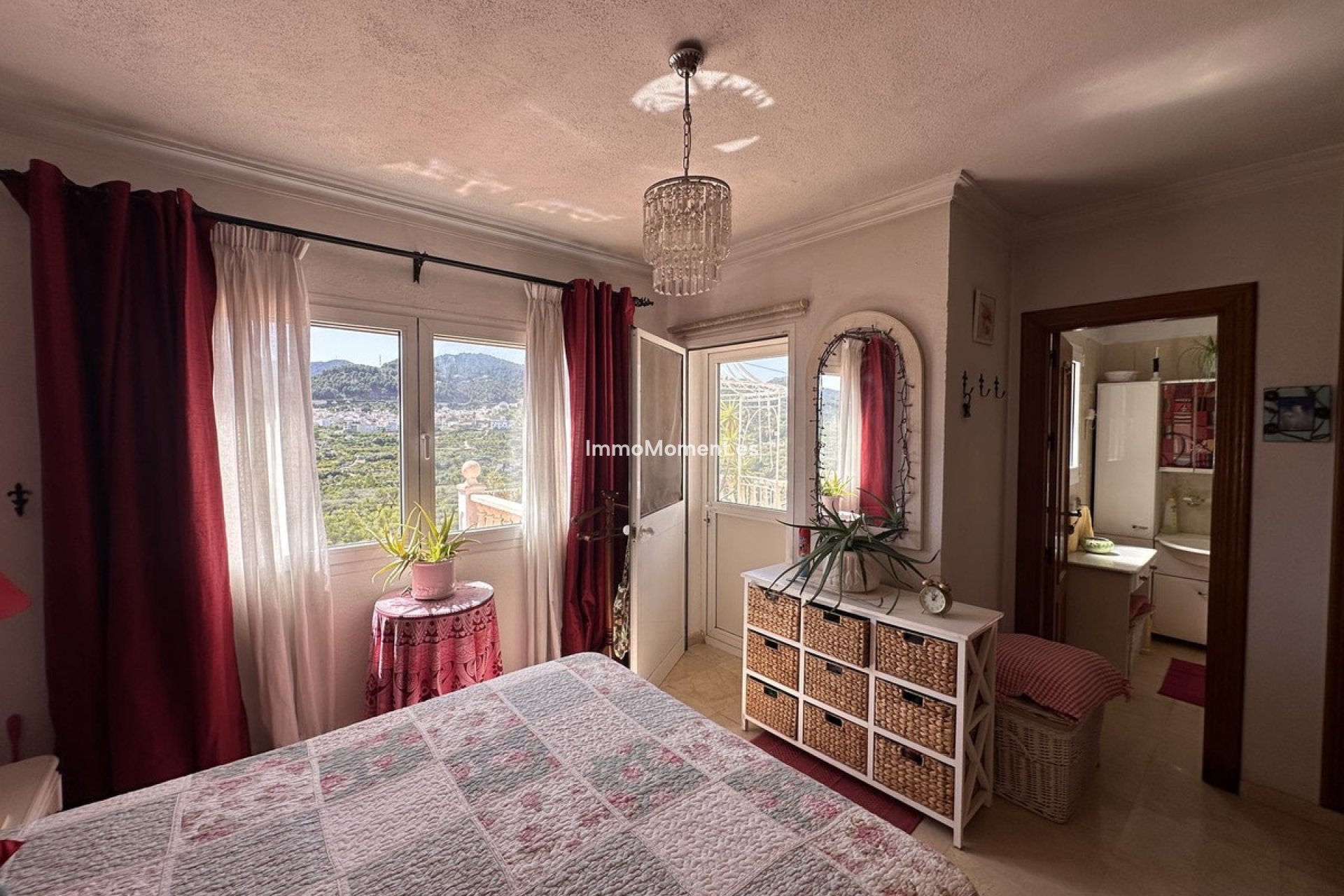Resale - Detached villa - Inland  - Monda