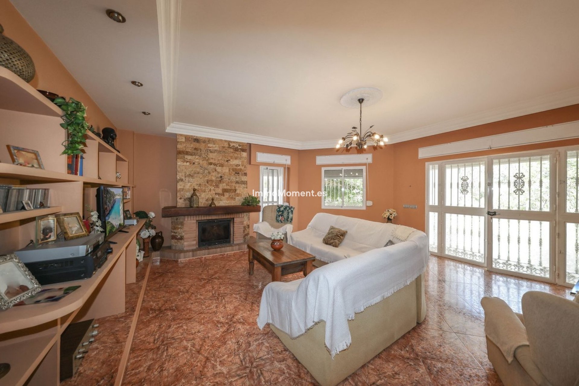 Resale - Detached villa - Inland  - Monda