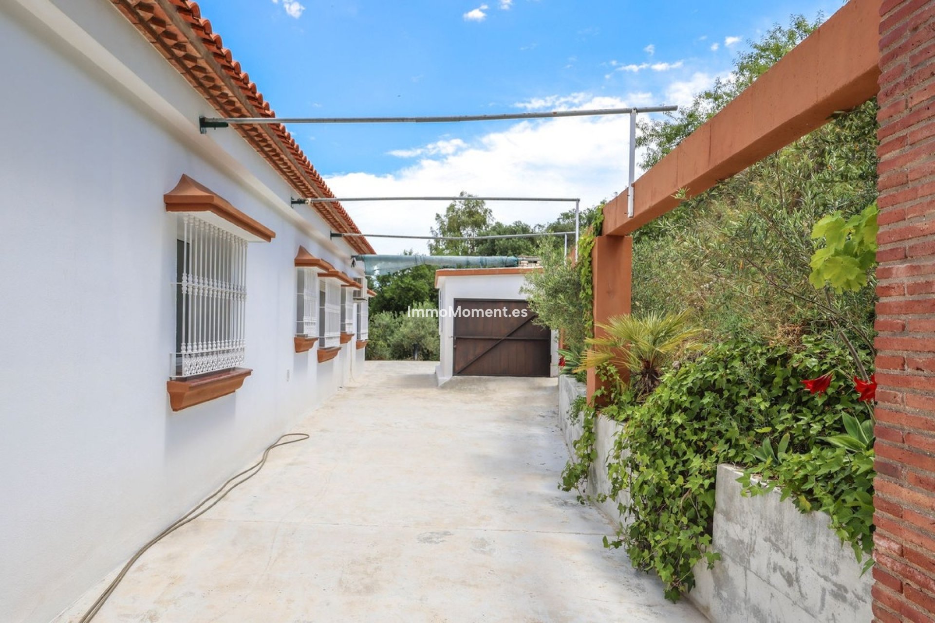 Resale - Detached villa - Inland  - Monda