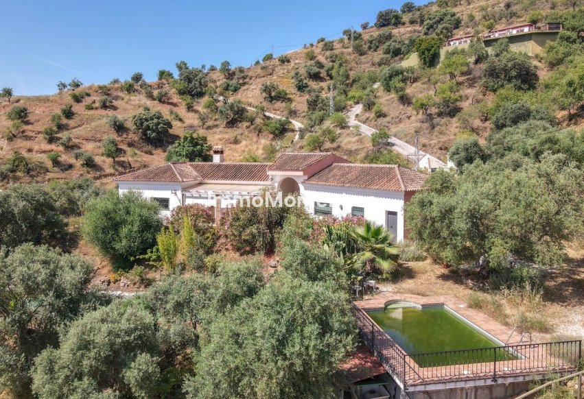 Resale - Detached villa - Inland  - Monda