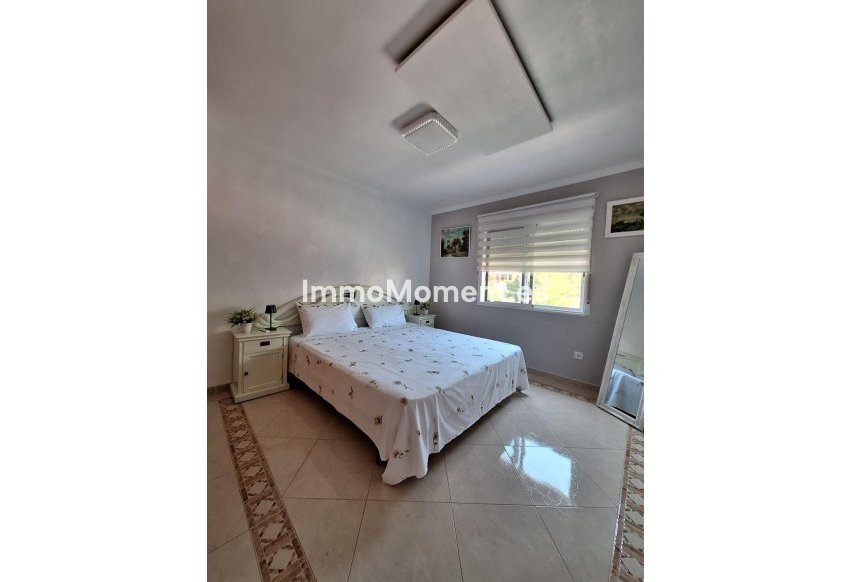 Resale - Detached villa - La Nucía - La Nucia Centro