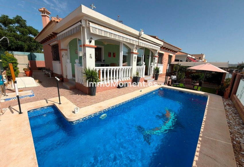 Resale - Detached villa - Los Montesinos - Los Montesinos Centro