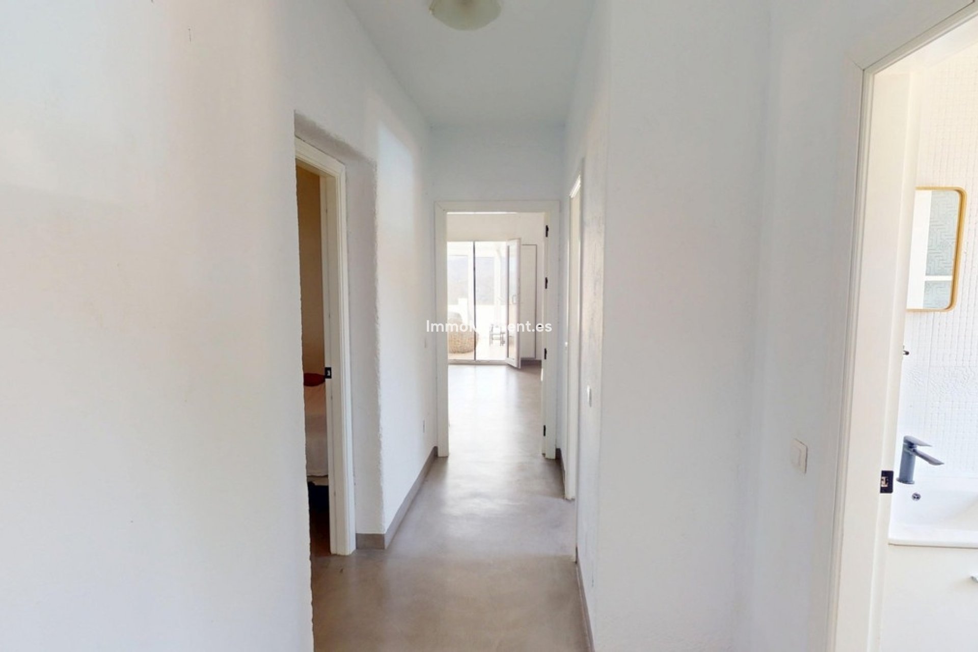 Resale - Detached villa - Málaga Este - El Trapiche
