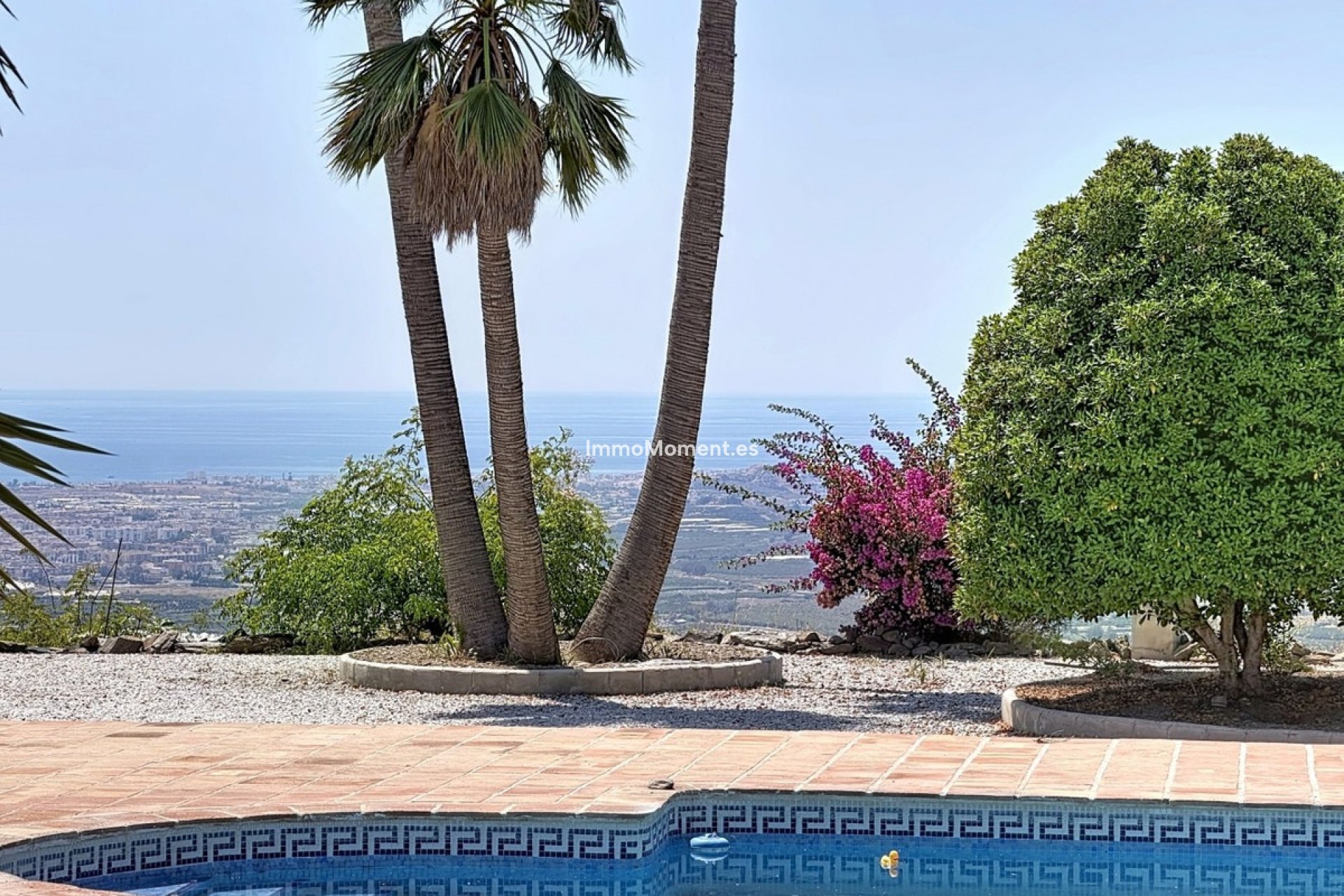 Resale - Detached villa - Málaga Este - El Trapiche