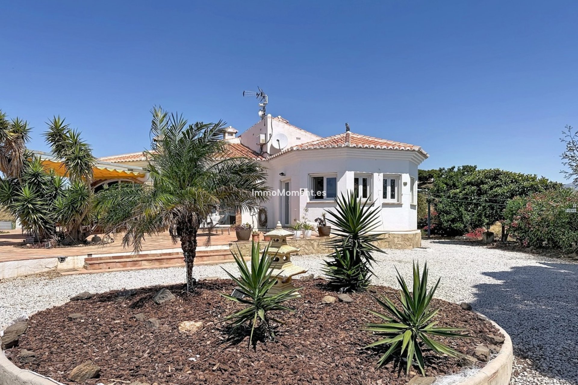 Resale - Detached villa - Málaga Este - El Trapiche