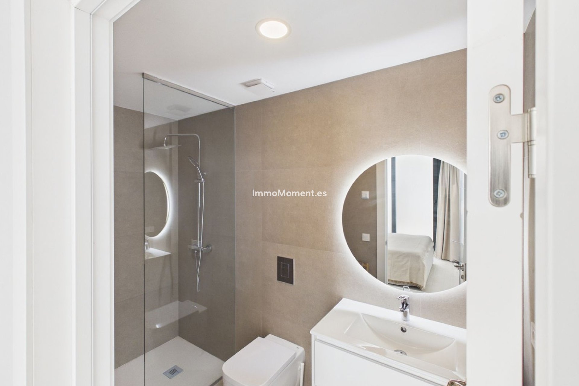 Resale - Detached villa - Manilva - La Duquesa