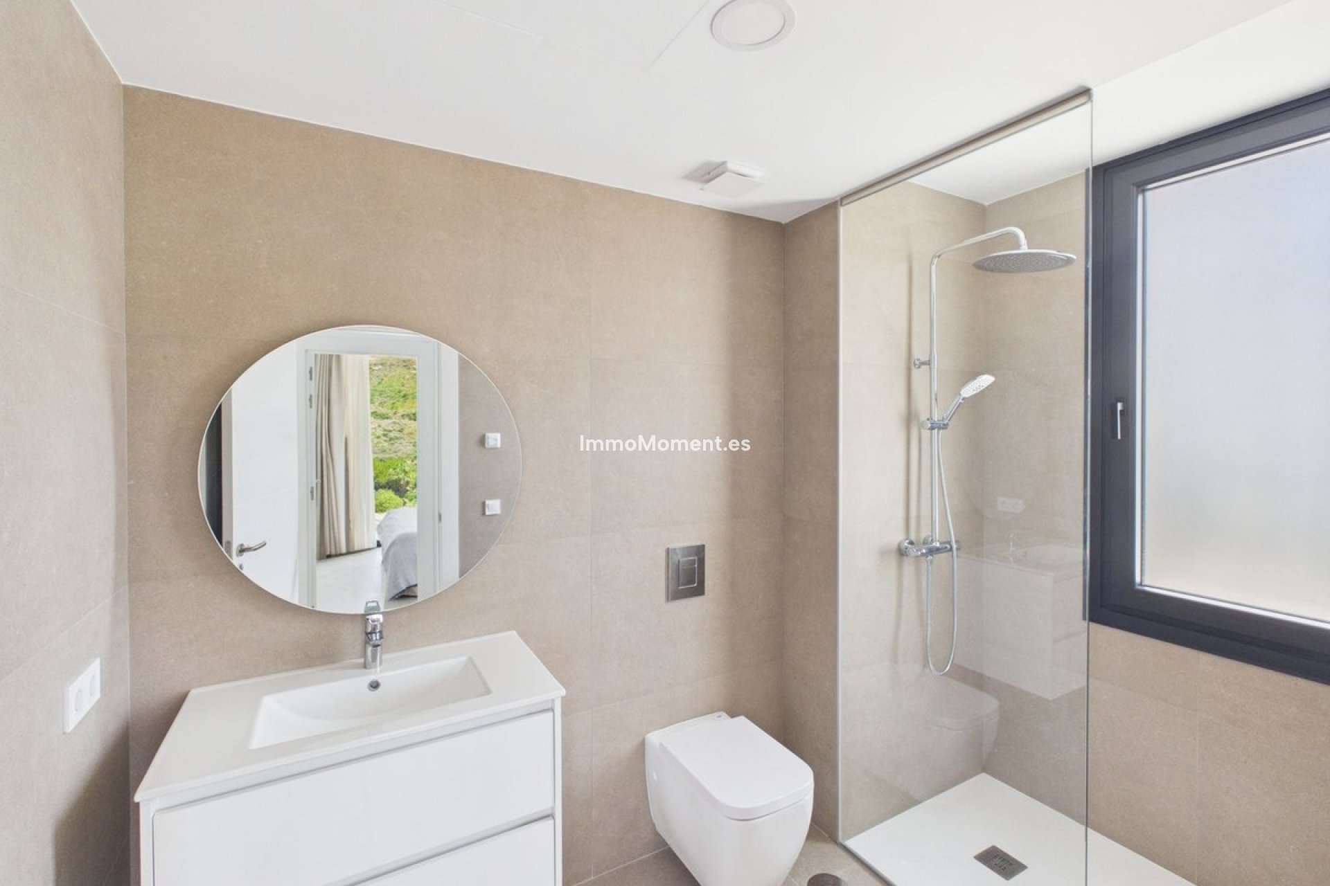 Resale - Detached villa - Manilva - La Duquesa