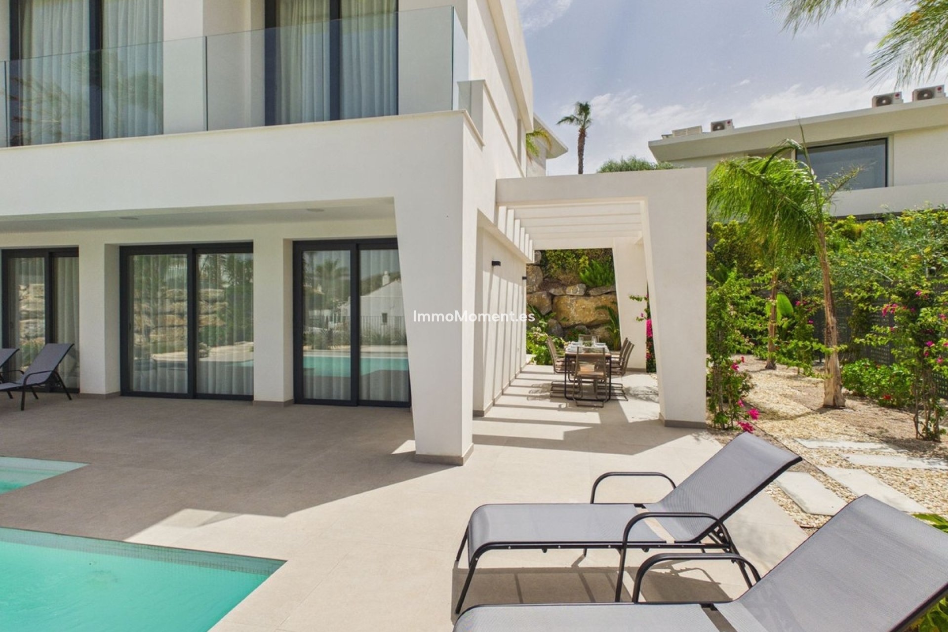 Resale - Detached villa - Manilva - La Duquesa