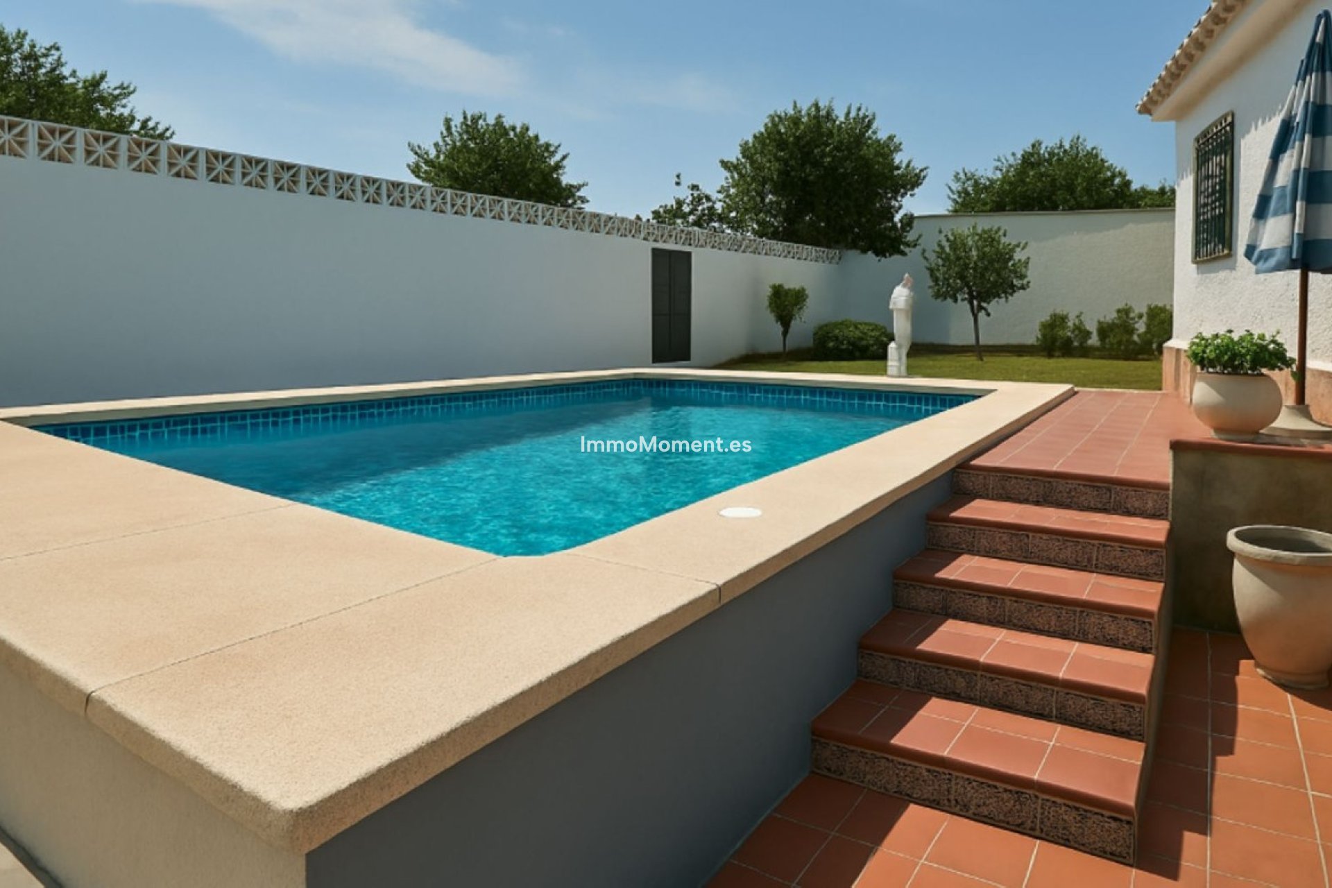 Resale - Detached villa - Manilva - La Duquesa
