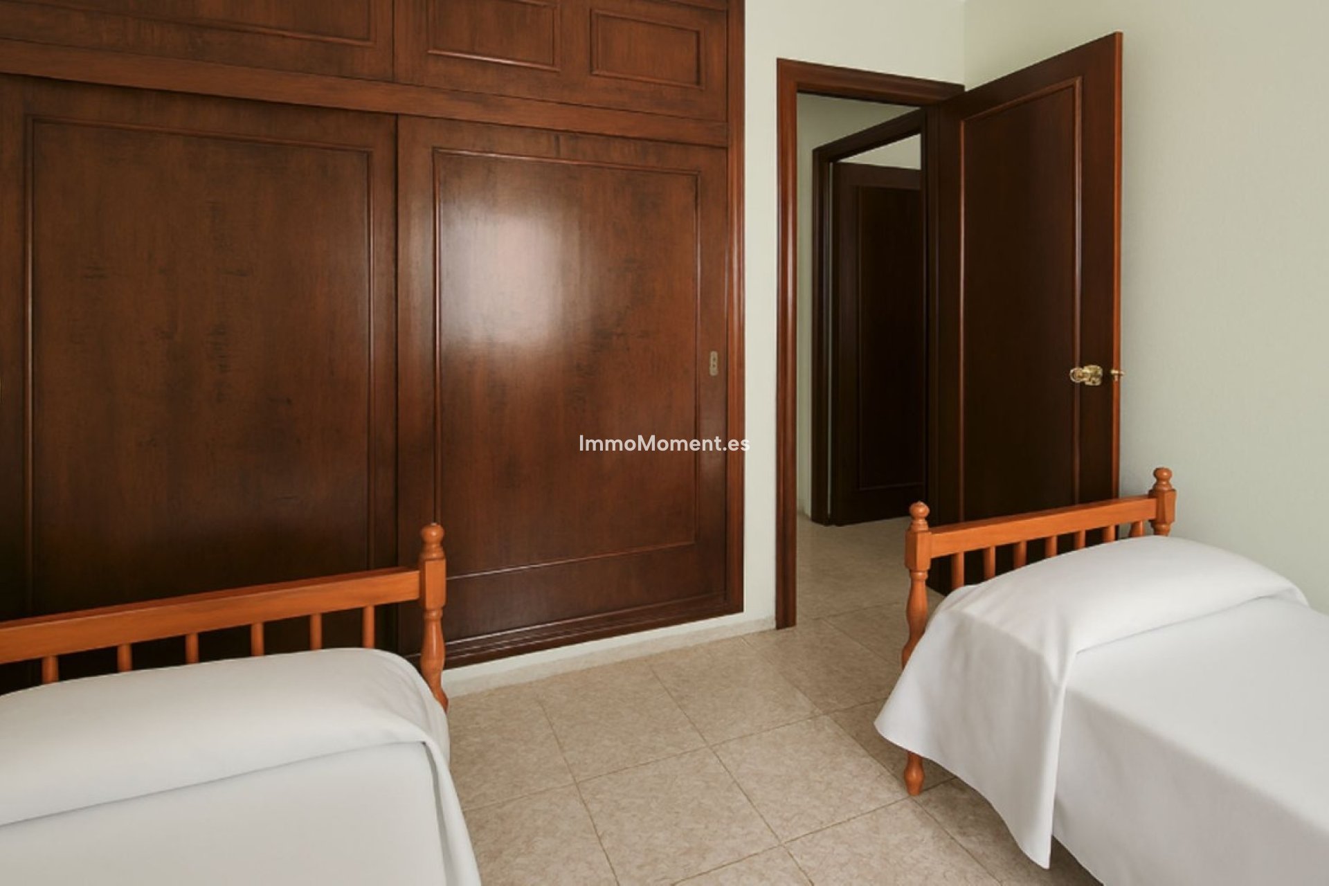 Resale - Detached villa - Manilva - La Duquesa