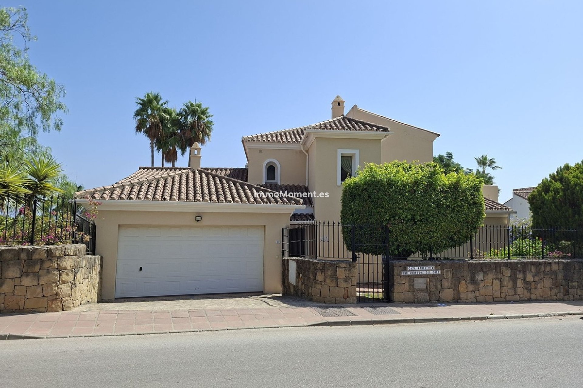 Resale - Detached villa - Manilva - La Duquesa