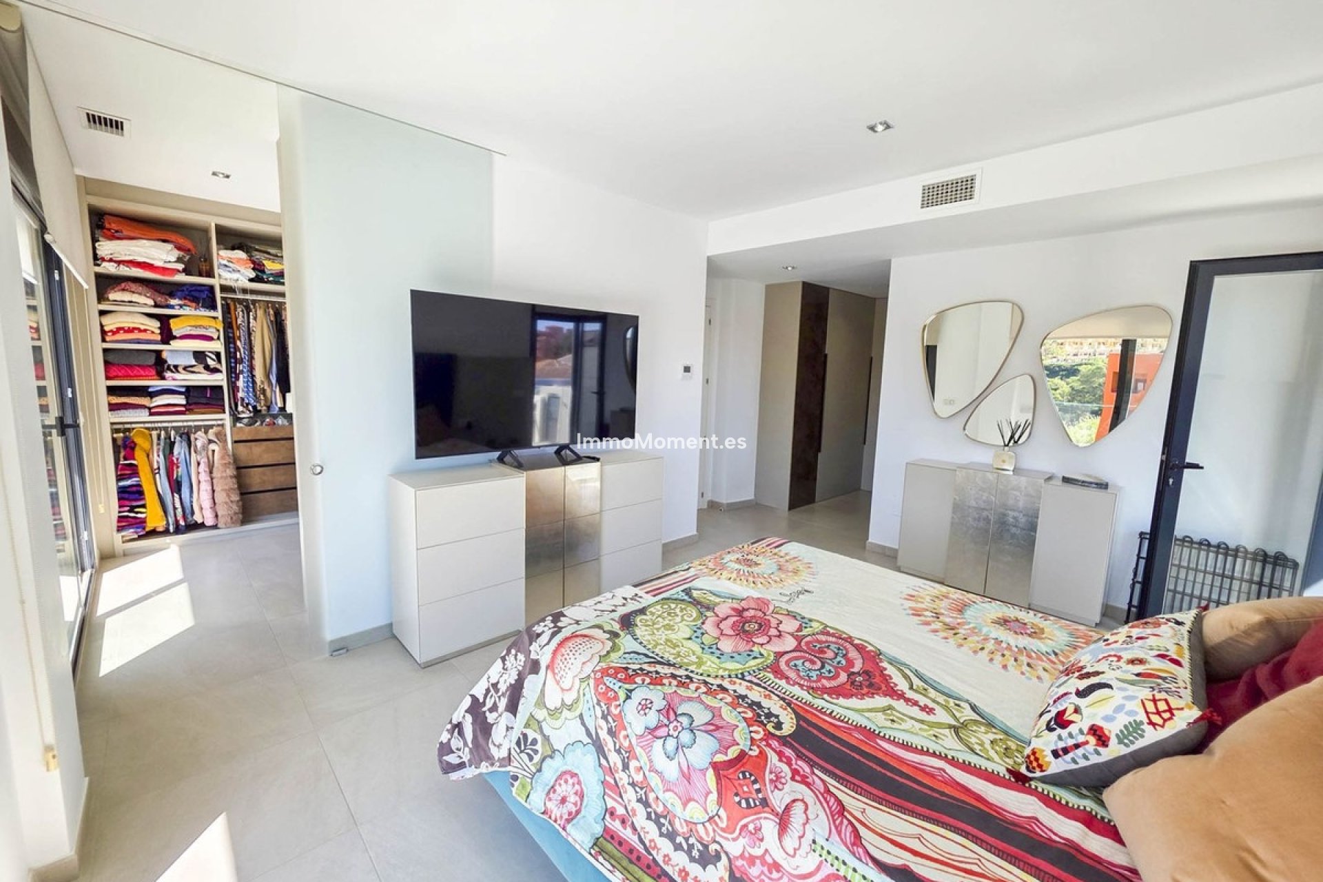 Resale - Detached villa - Manilva - La Duquesa