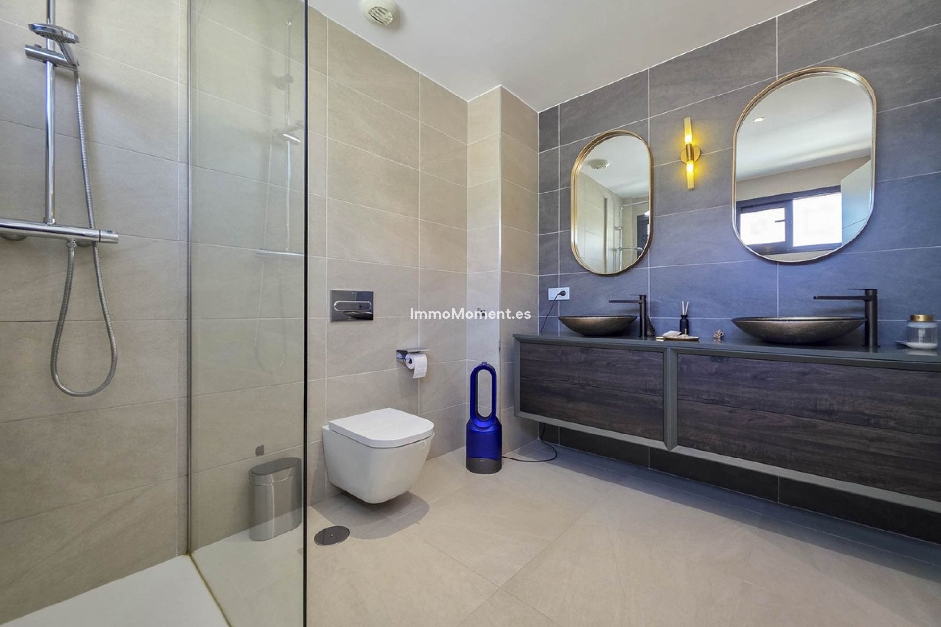 Resale - Detached villa - Manilva - La Duquesa