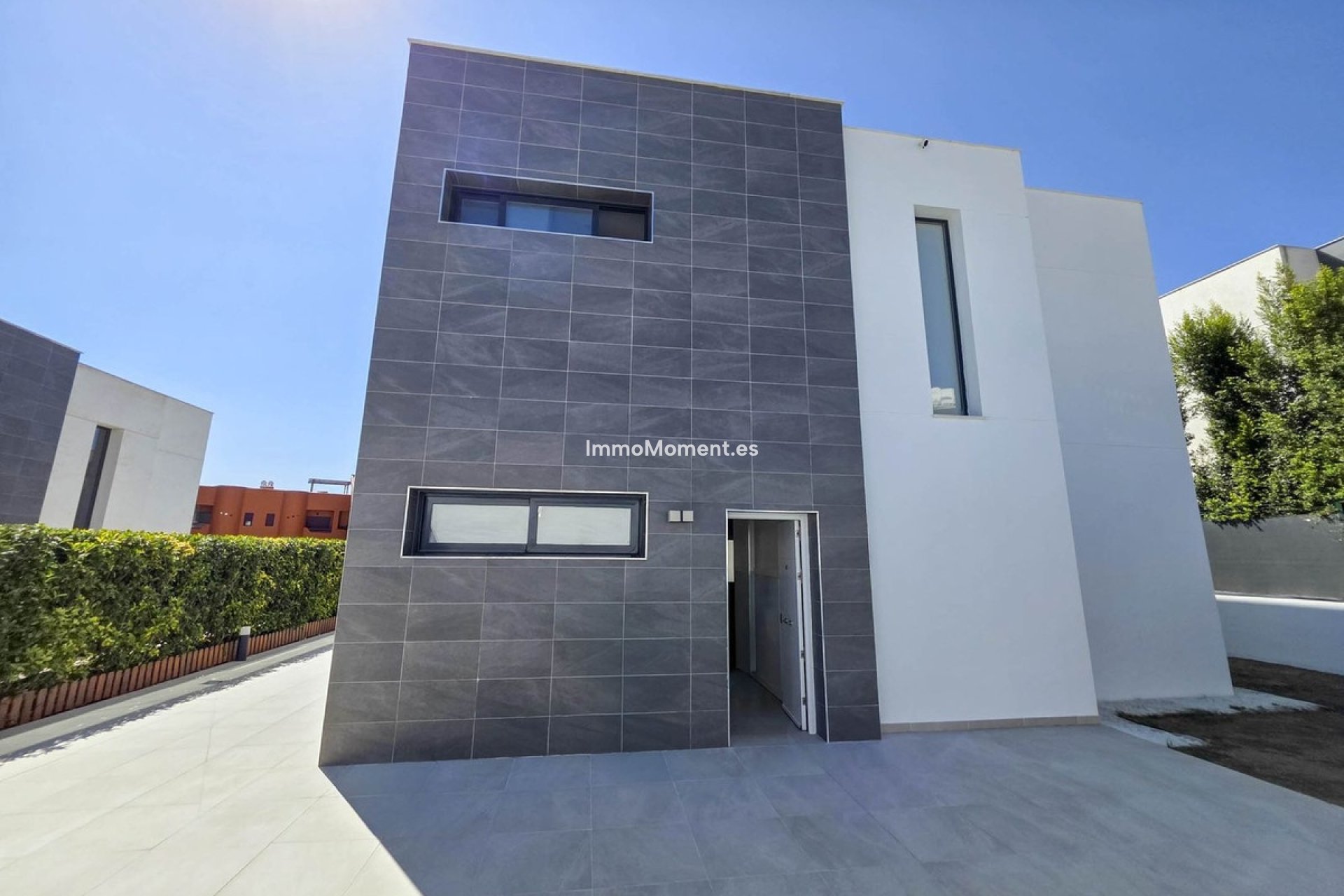 Resale - Detached villa - Manilva - La Duquesa