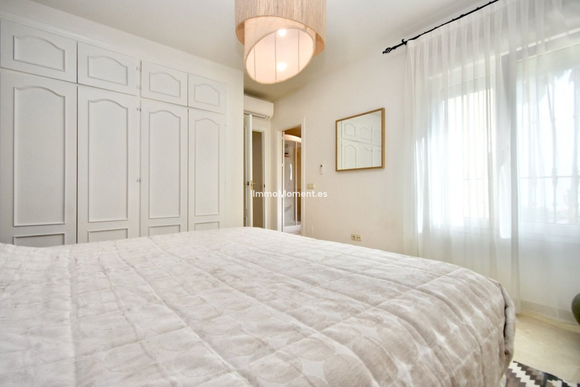 Resale - Detached villa - Manilva - La Duquesa
