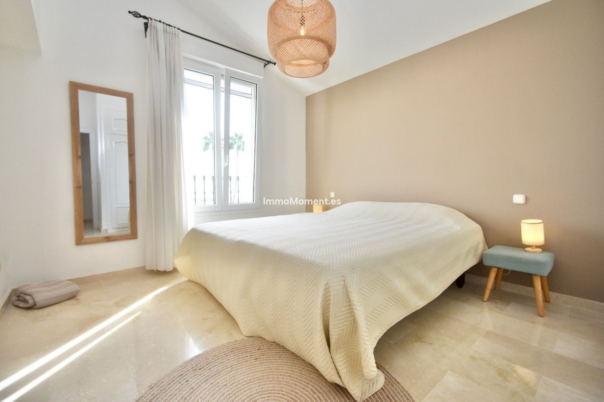 Resale - Detached villa - Manilva - La Duquesa