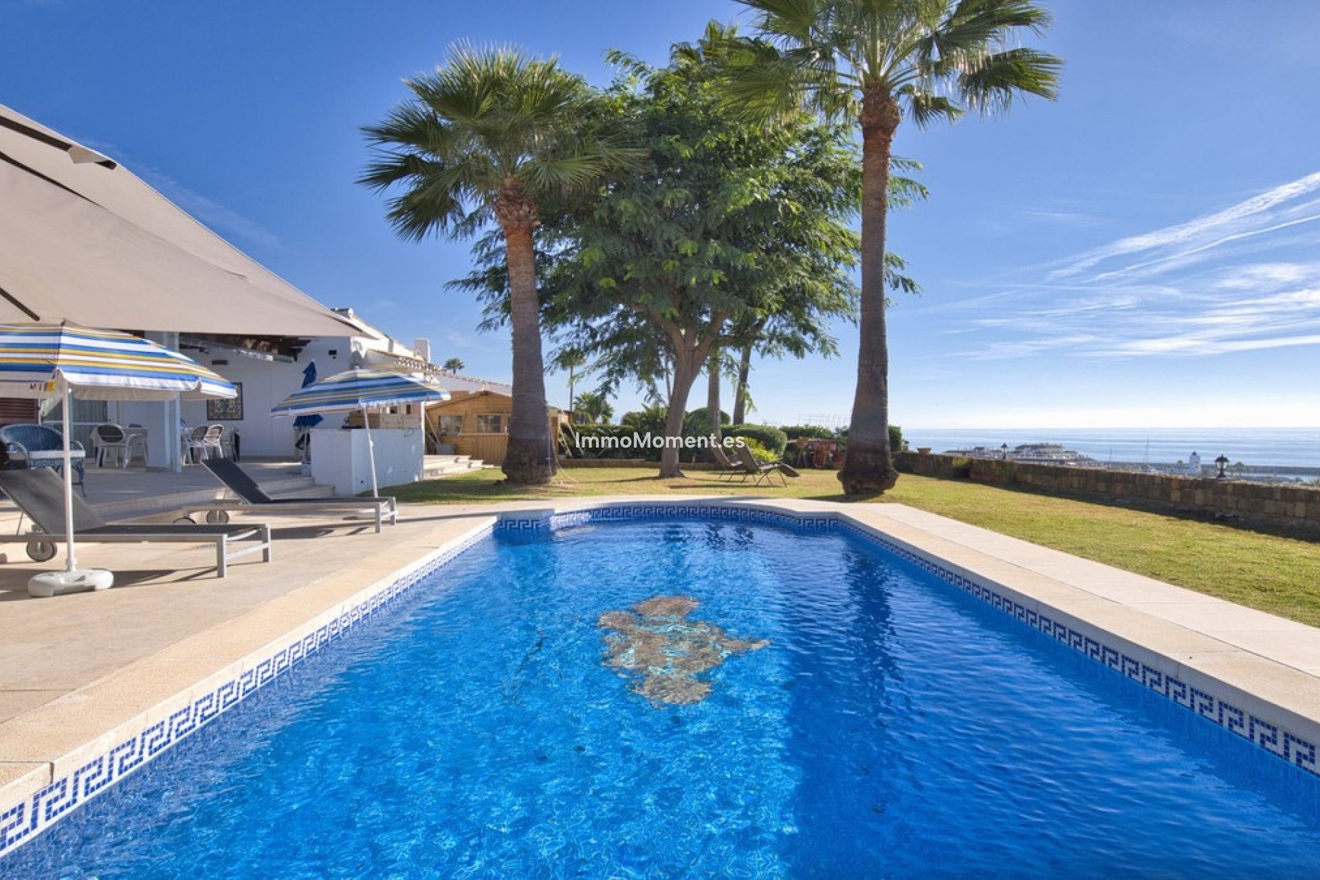 Resale - Detached villa - Manilva - La Duquesa