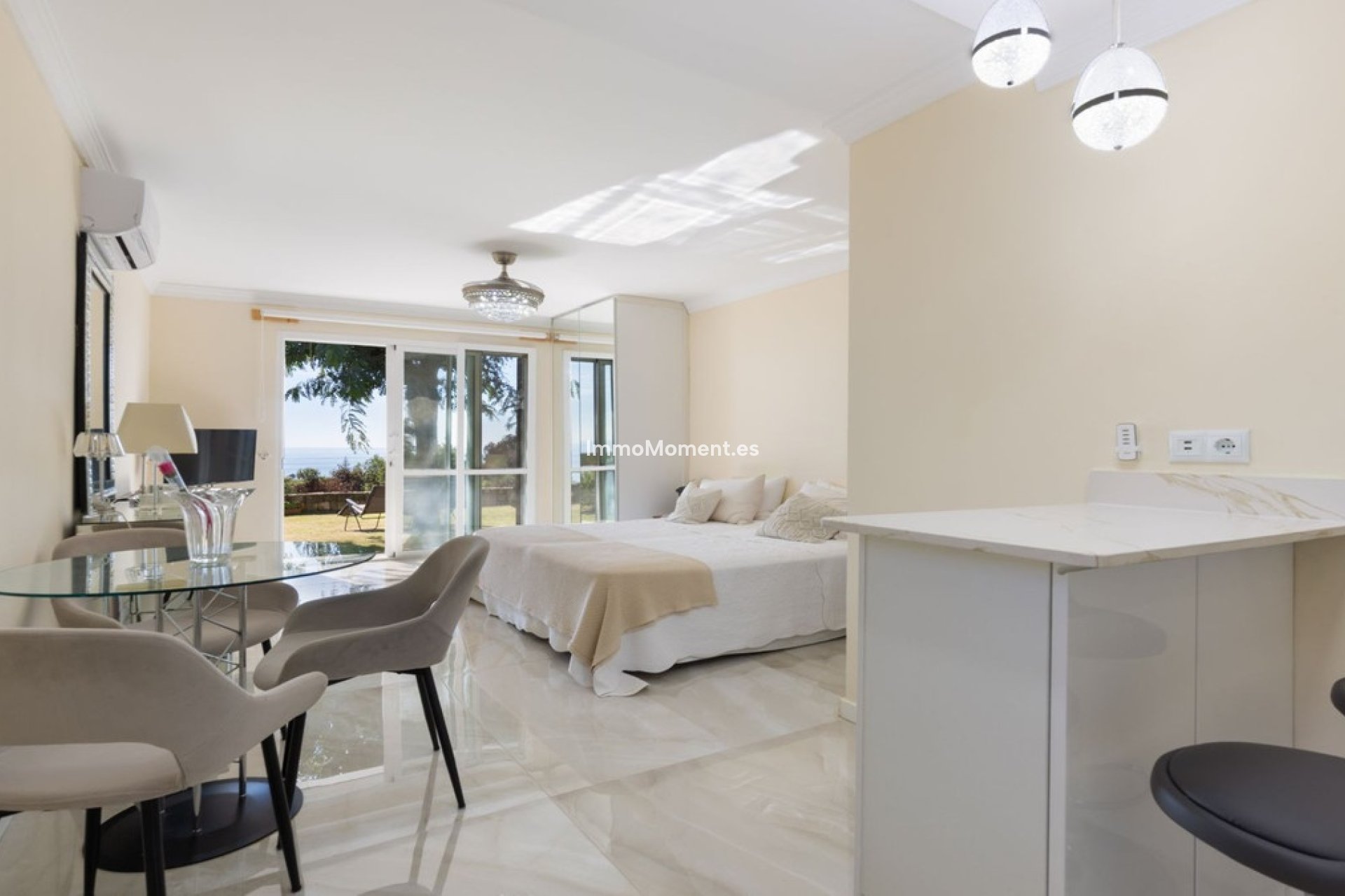 Resale - Detached villa - Manilva - La Duquesa