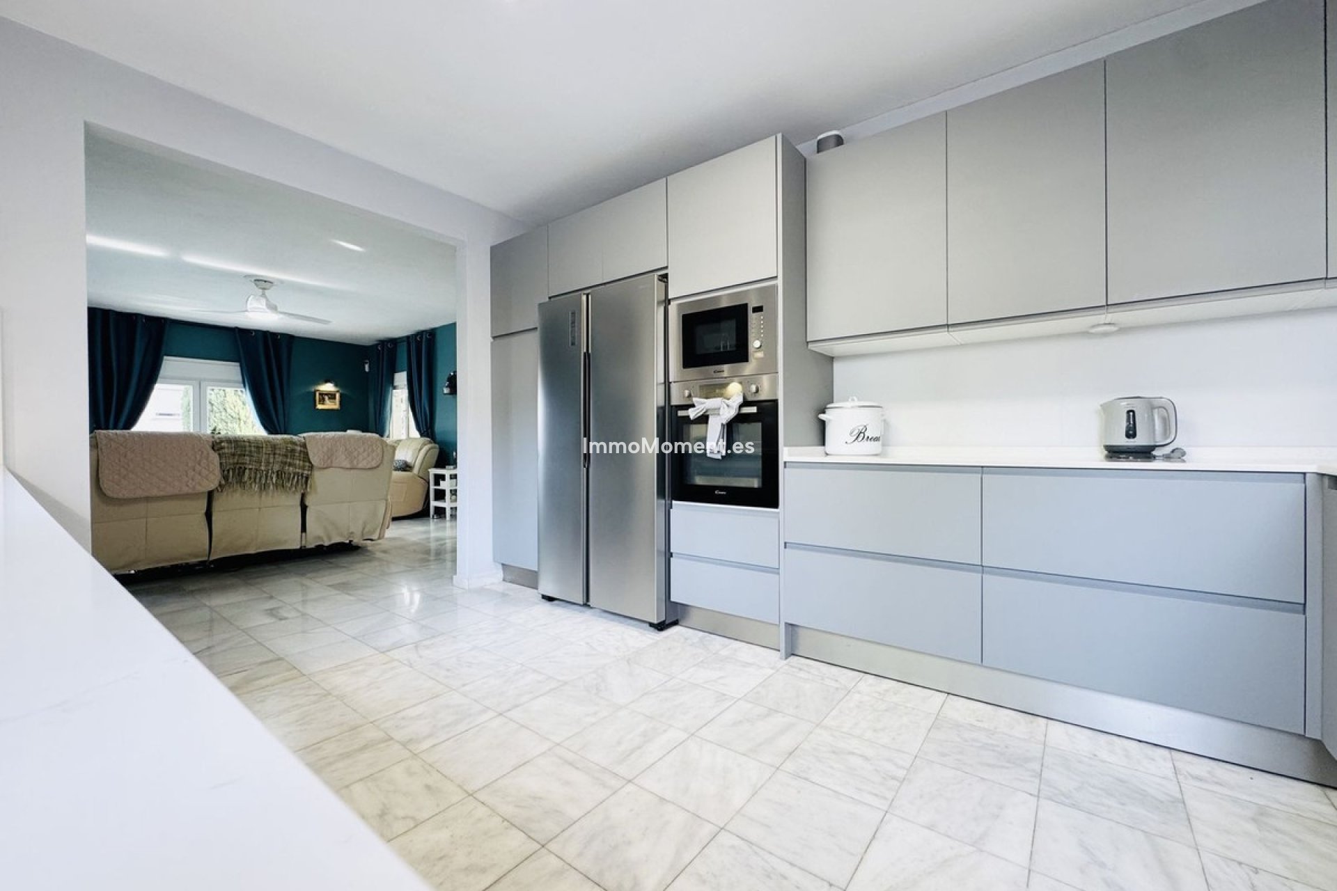 Resale - Detached villa - Manilva - La Duquesa