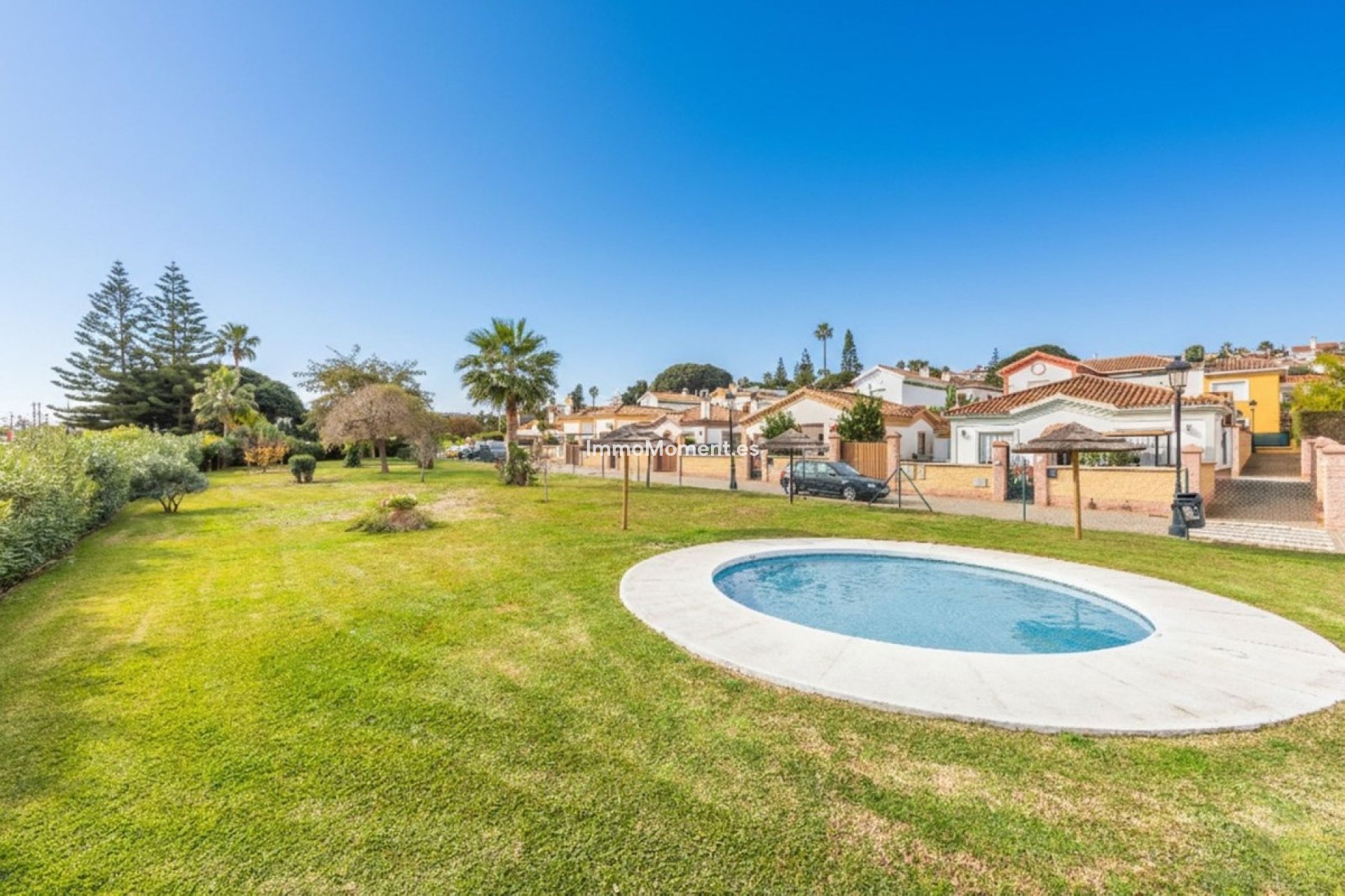 Resale - Detached villa - Manilva - La Duquesa