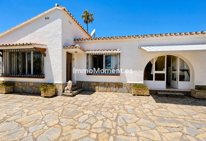 Resale - Detached villa - Manilva - La Duquesa
