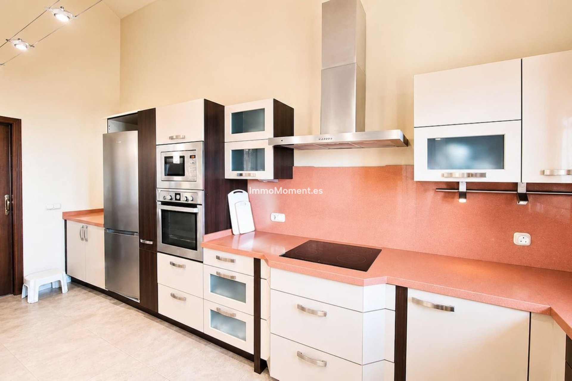 Resale - Detached villa - Manilva - La Duquesa