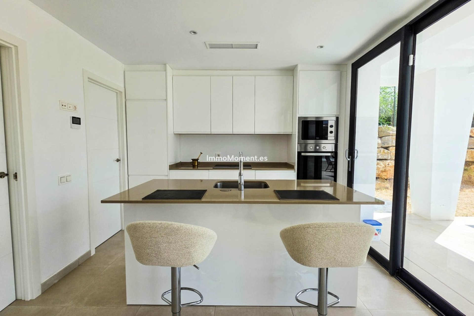 Resale - Detached villa - Manilva - La Duquesa